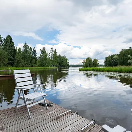 Gaia! - Luxury With Jacuzzi And Close To Trainstation 10 Minutes From City! 1,5 To Helsinki Villa Tampere